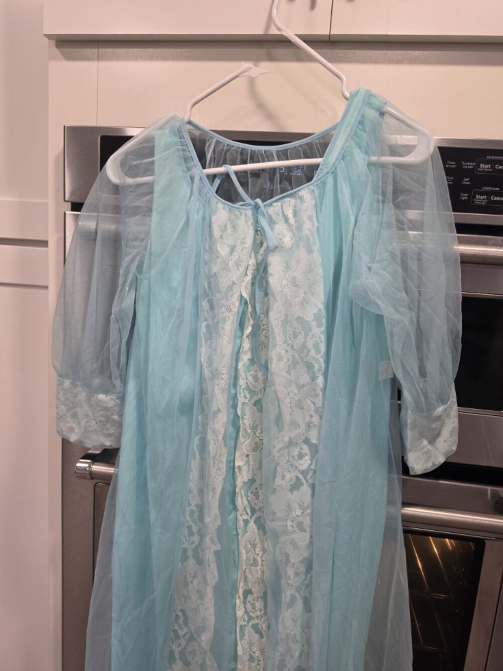 Vintage Sheer Light Blue Lace Trimmed Nightgown with sheer robe Size Medium - Picture 6 of 14